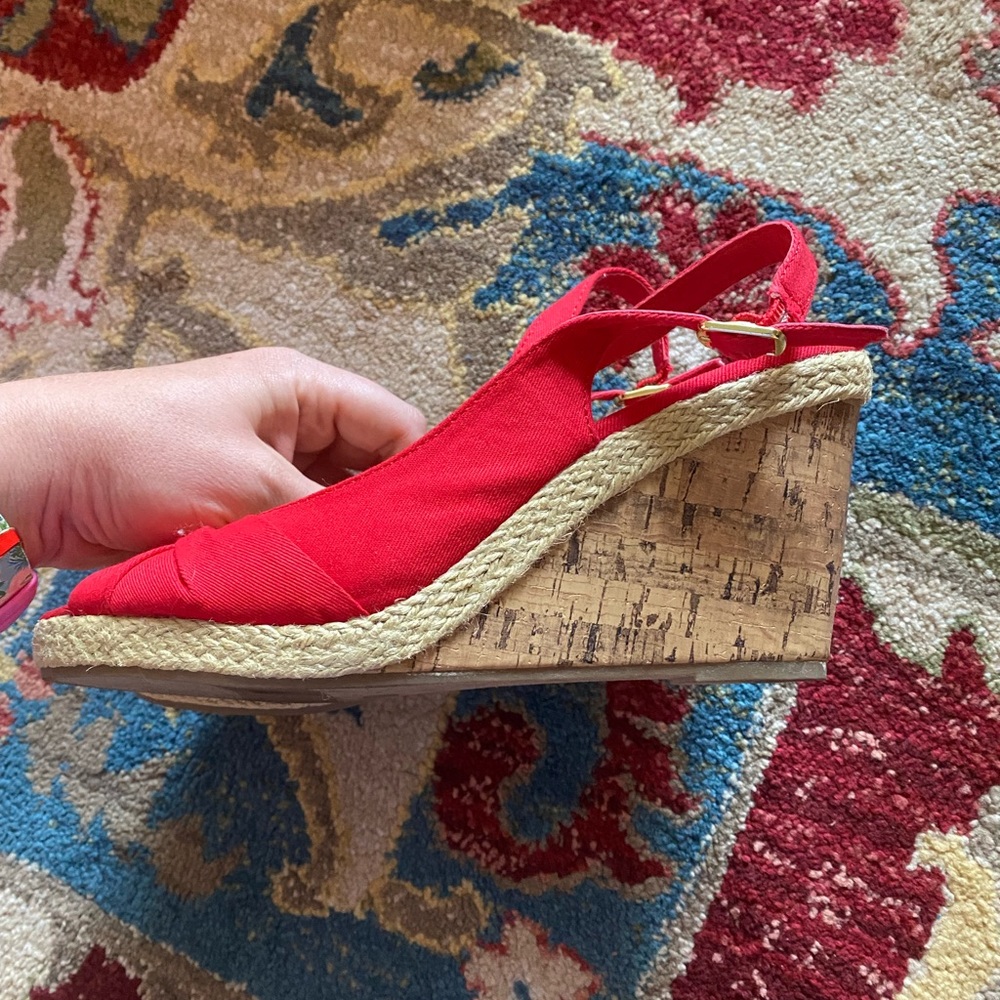 Red wedges - Picture 3 of 5